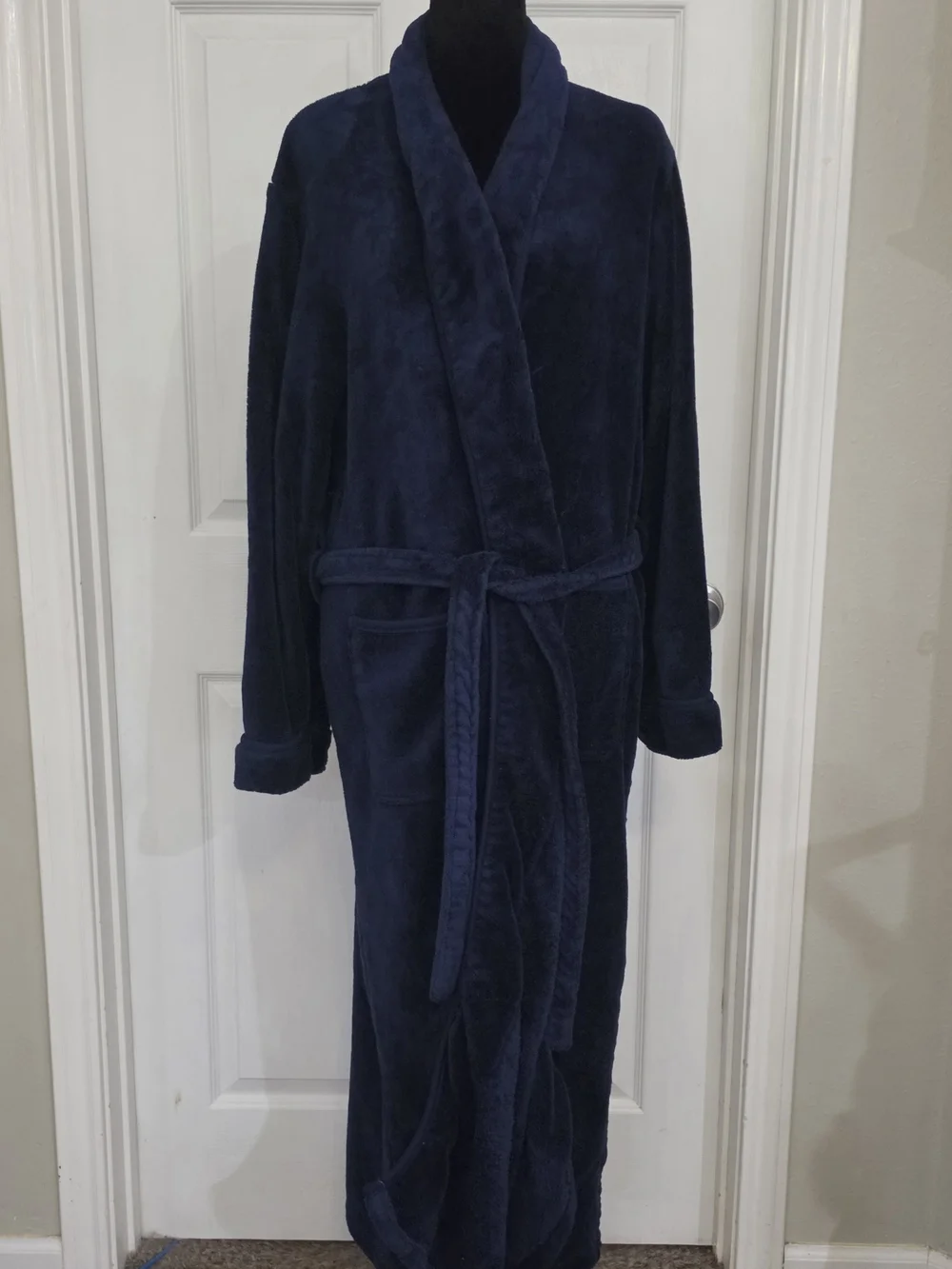 Plush Navy Shawl-Collar Bath Robe with Belt